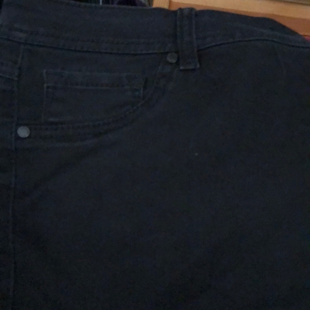 Black Avenue denim pants